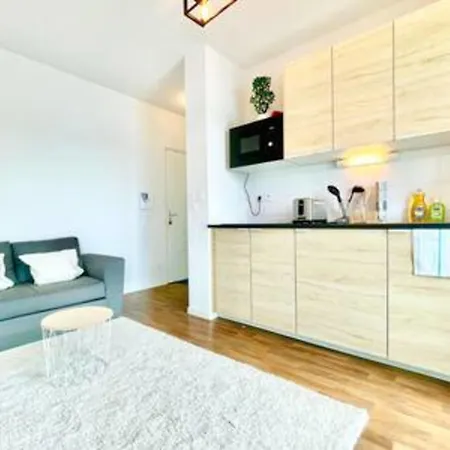 The White Lion Downtown And Balcony Appartamento