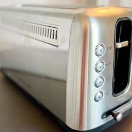 The White Lion Downtown And Balcony * Saint-Nazaire (Loire-Atlantique)