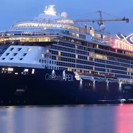 The White Lion Downtown And Balcony Appartamento Saint-Nazaire (Loire-Atlantique)